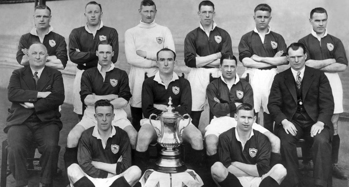 Arsenal team during the 1930s golden era
